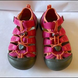 Girls Keen Newport Water Sandals Pink Size 1